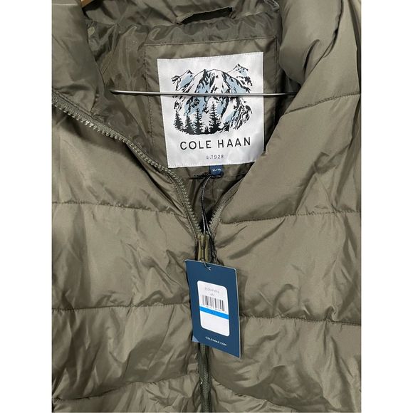 Cole Haan Womens XL NWT Olive Cropped Puffer Jacket - Picture 2 of 5